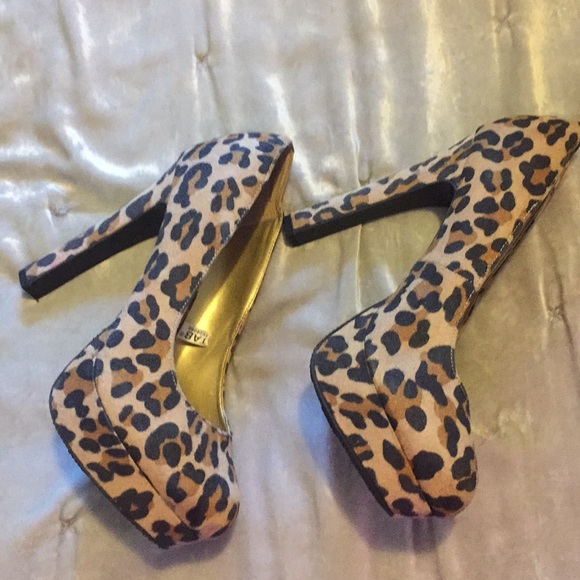 Platform Pumps - Picture 3 of 5